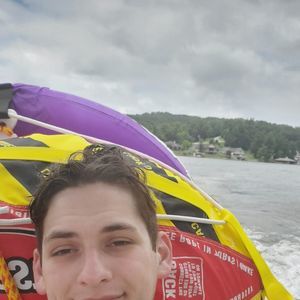 Meet your Posher, Ty